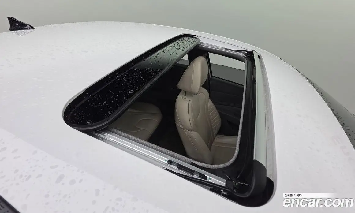 Hyundai Avante 2023 1.6 автомат (гидро), фото 17