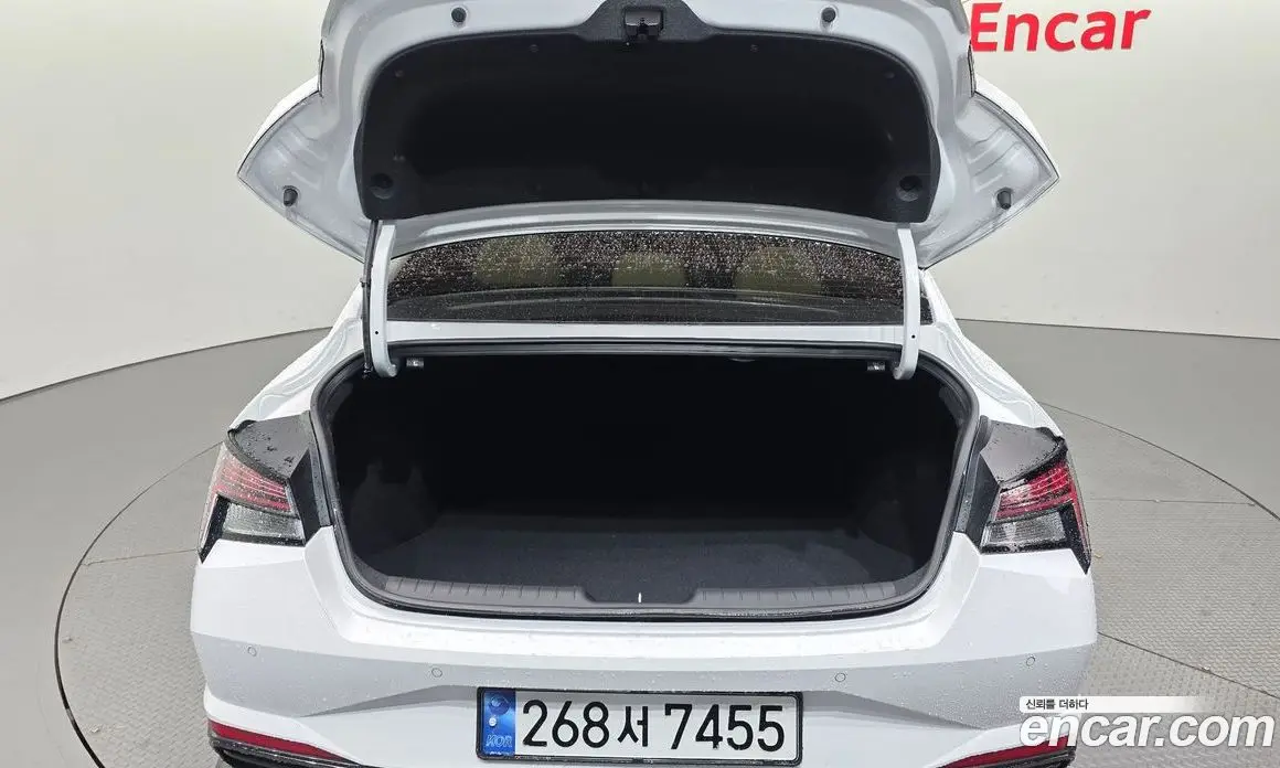 Hyundai Avante 2023 1.6 автомат (гидро), фото 31