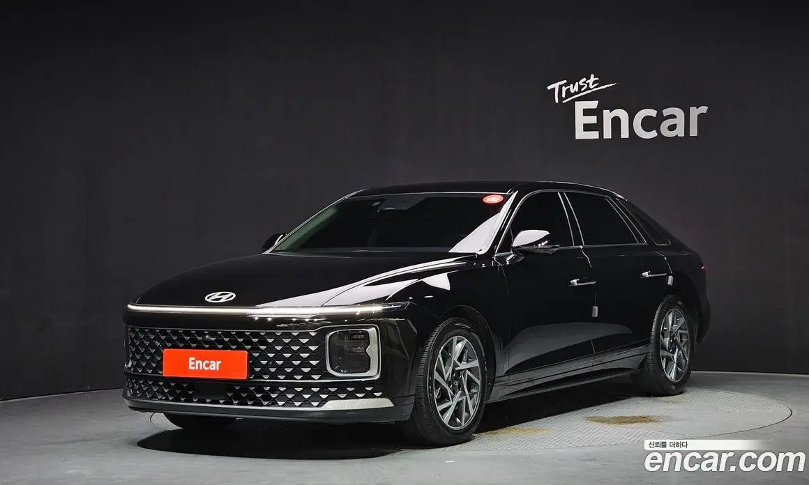 Hyundai Grandeur 2023 2.5 автомат (гидро), фото 1 Hyundai Grandeur 2023 2.5 автомат (гидро), фото 1