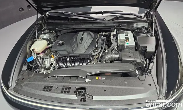 Hyundai Grandeur 2023 2.5 автомат (гидро), миниатюра 6 Hyundai Grandeur 2023 2.5 автомат (гидро), миниатюра 6
