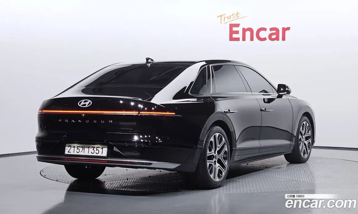 Hyundai Grandeur 2024 2.5 автомат (гидро), фото 2 Hyundai Grandeur 2024 2.5 автомат (гидро), фото 2