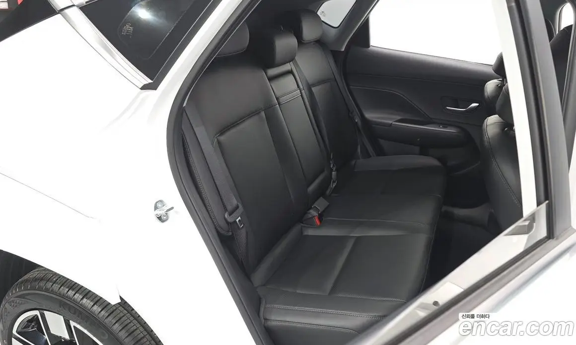 Hyundai Kona 2024 0.2 автомат (гидро), фото 18 Hyundai Kona 2024 0.2 автомат (гидро), фото 18