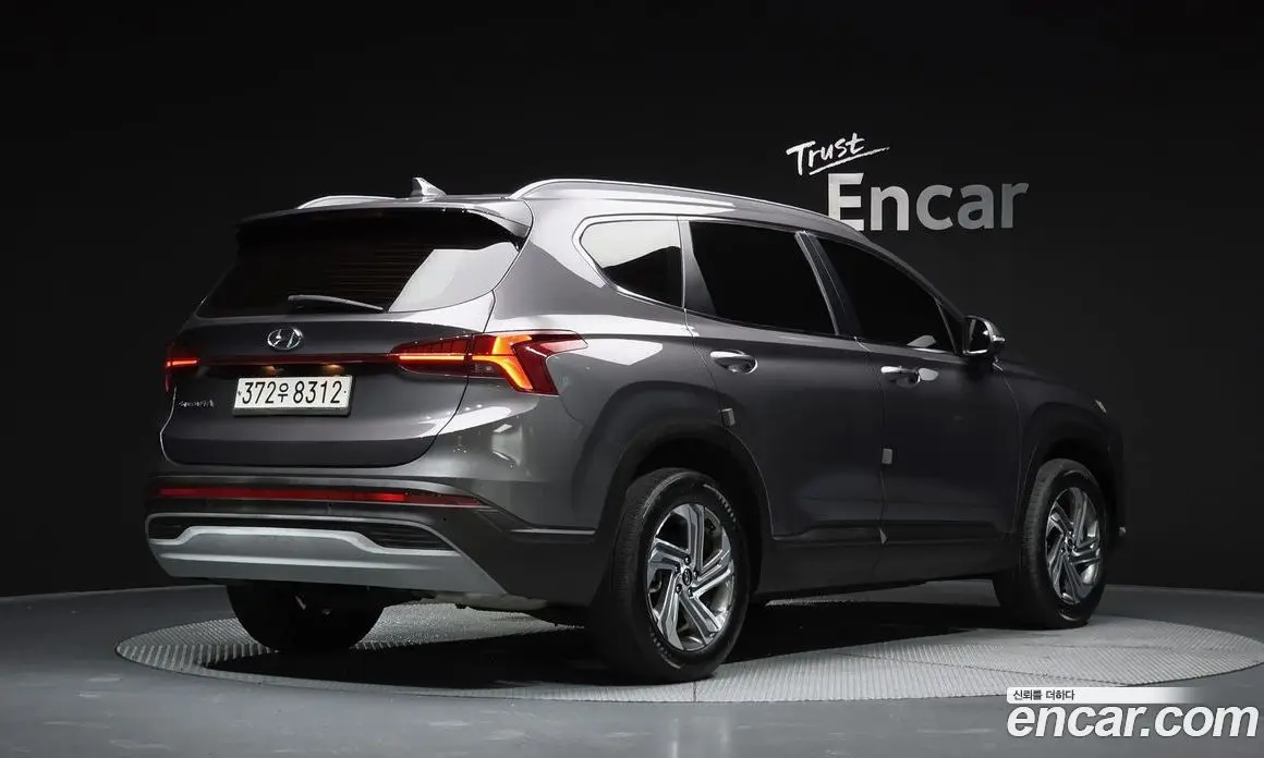 Hyundai Santa Fe 2022 2.2 автомат (гидро), фото 2 Hyundai Santa Fe 2022 2.2 автомат (гидро), фото 2