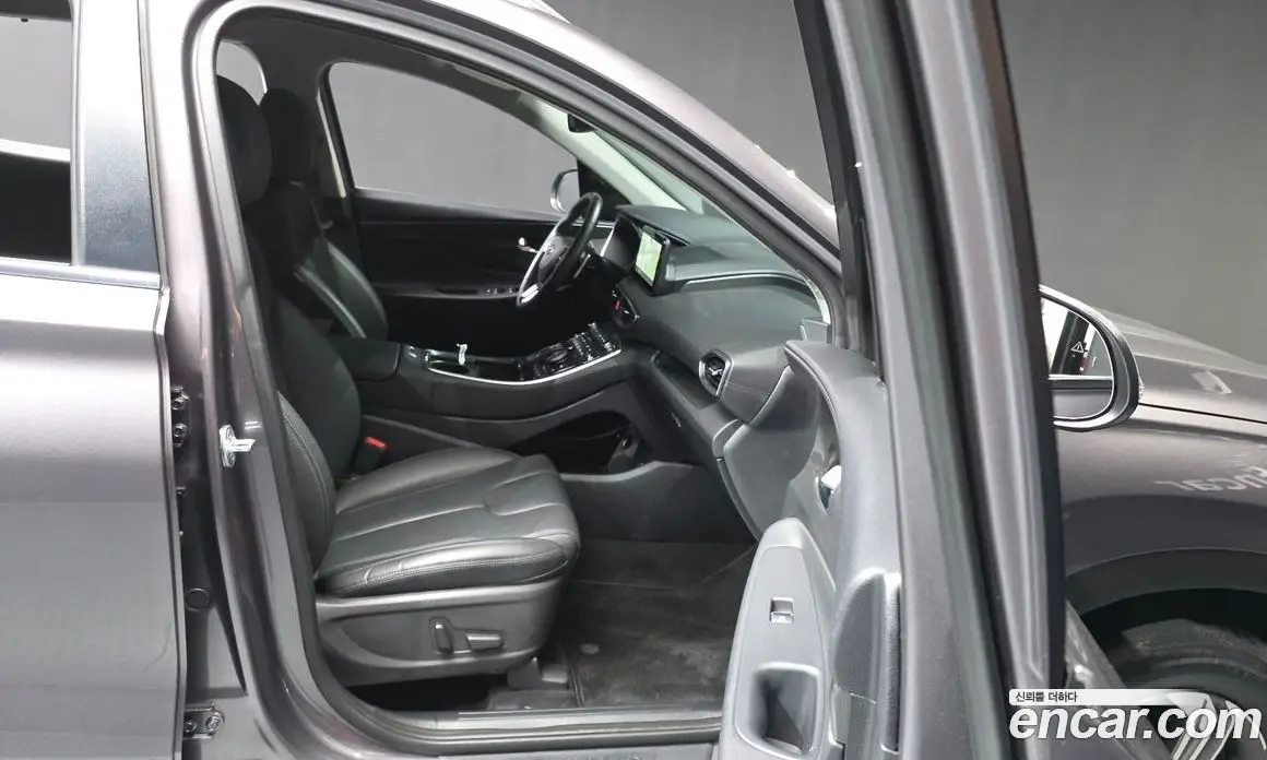 Hyundai Santa Fe 2022 2.2 автомат (гидро), фото 17 Hyundai Santa Fe 2022 2.2 автомат (гидро), фото 17
