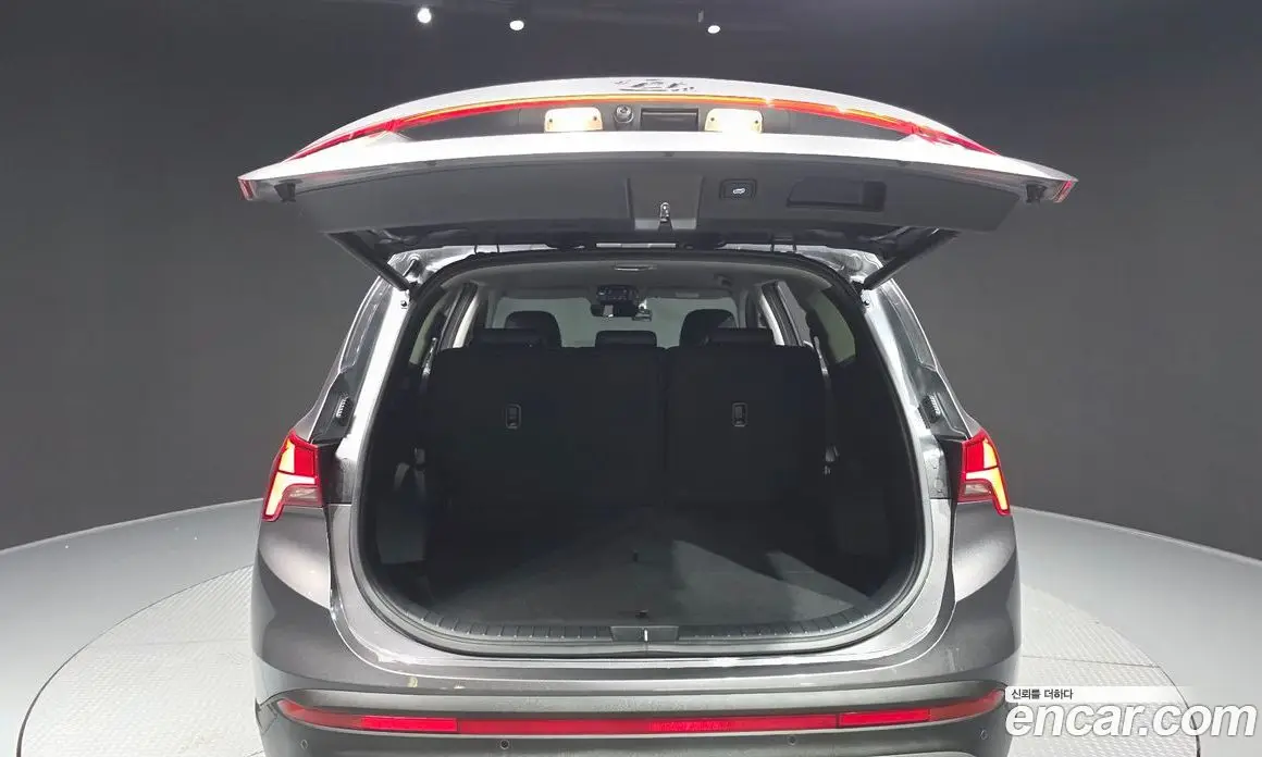 Hyundai Santa Fe 2022 2.2 автомат (гидро), фото 26 Hyundai Santa Fe 2022 2.2 автомат (гидро), фото 26
