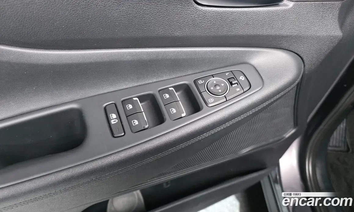 Hyundai Santa Fe 2022 2.2 автомат (гидро), фото 30 Hyundai Santa Fe 2022 2.2 автомат (гидро), фото 30