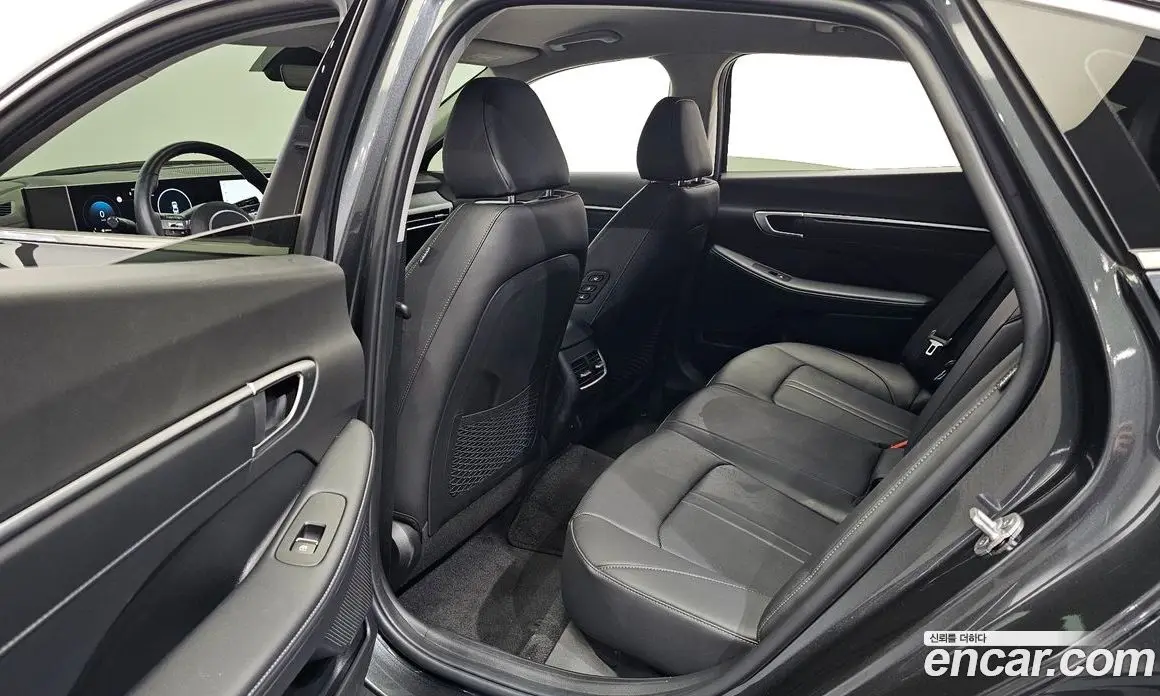 Hyundai Sonata 2025 2.0 автомат (гидро), фото 11 Hyundai Sonata 2025 2.0 автомат (гидро), фото 11