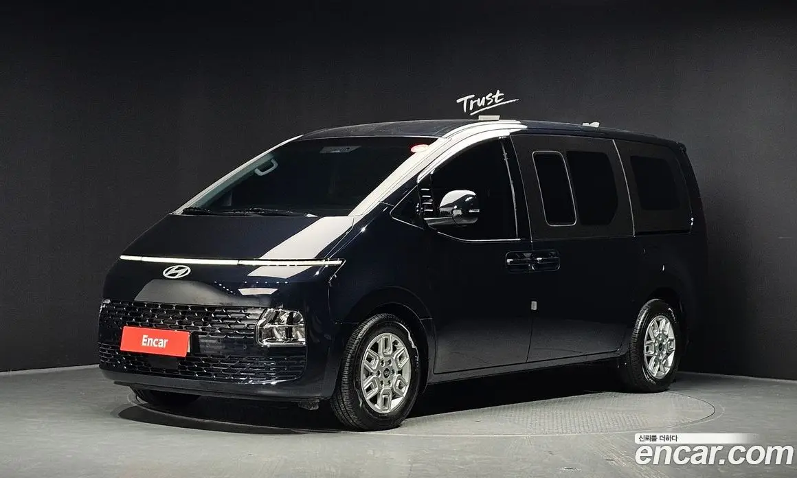 Hyundai Staria 2024 3.5 автомат (гидро), фото 1 Hyundai Staria 2024 3.5 автомат (гидро), фото 1