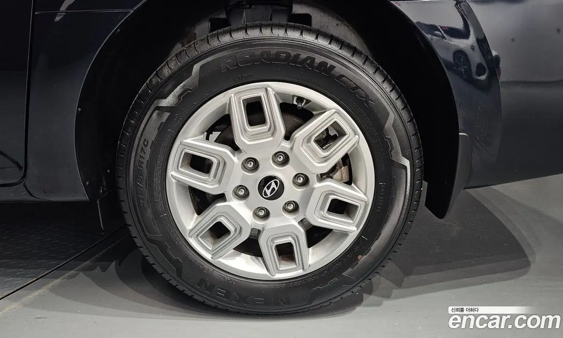 Hyundai Staria 2024 3.5 автомат (гидро), фото 7 Hyundai Staria 2024 3.5 автомат (гидро), фото 7