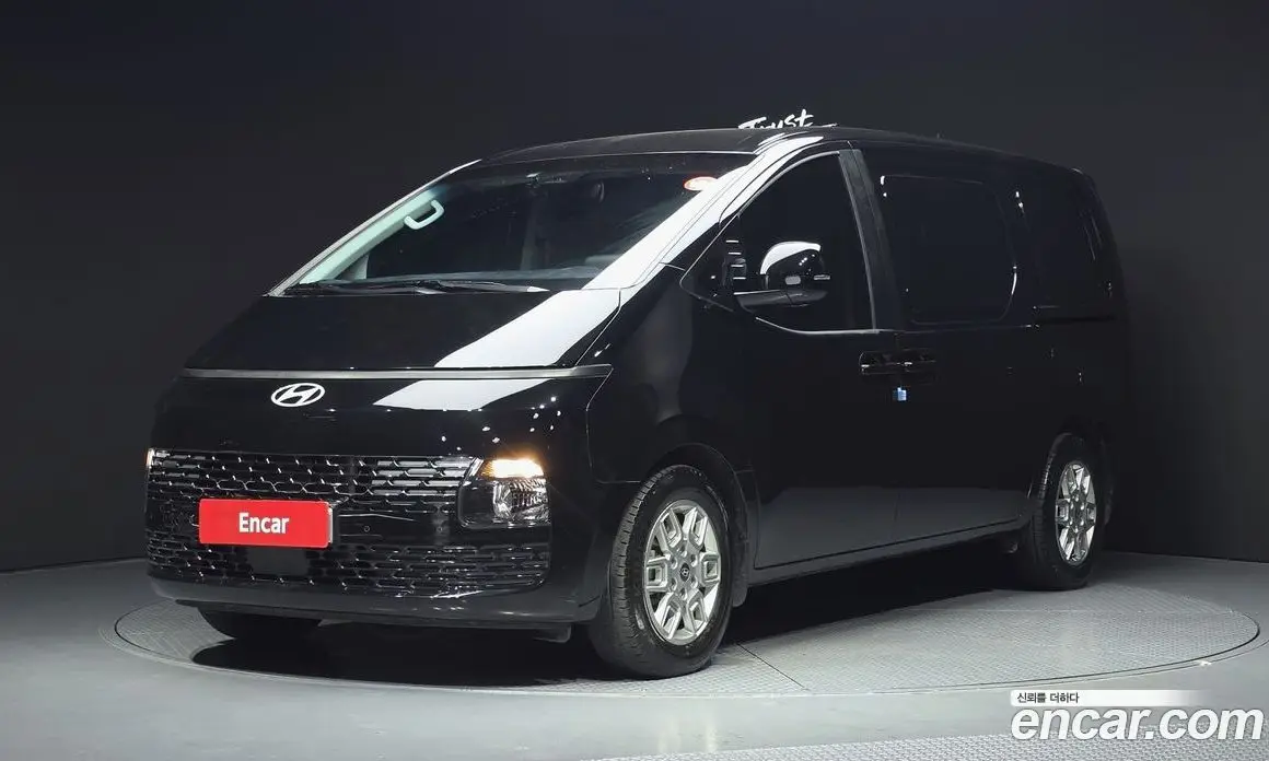 Hyundai Staria 2025 2.2 автомат (гидро), фото 1 Hyundai Staria 2025 2.2 автомат (гидро), фото 1