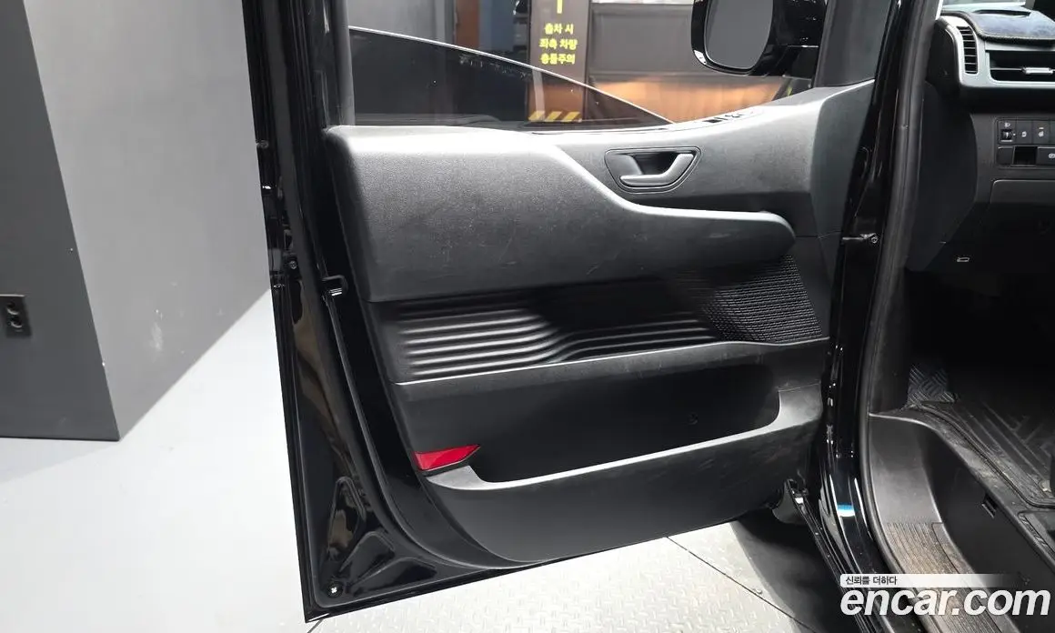 Hyundai Staria 2025 2.2 автомат (гидро), фото 14 Hyundai Staria 2025 2.2 автомат (гидро), фото 14