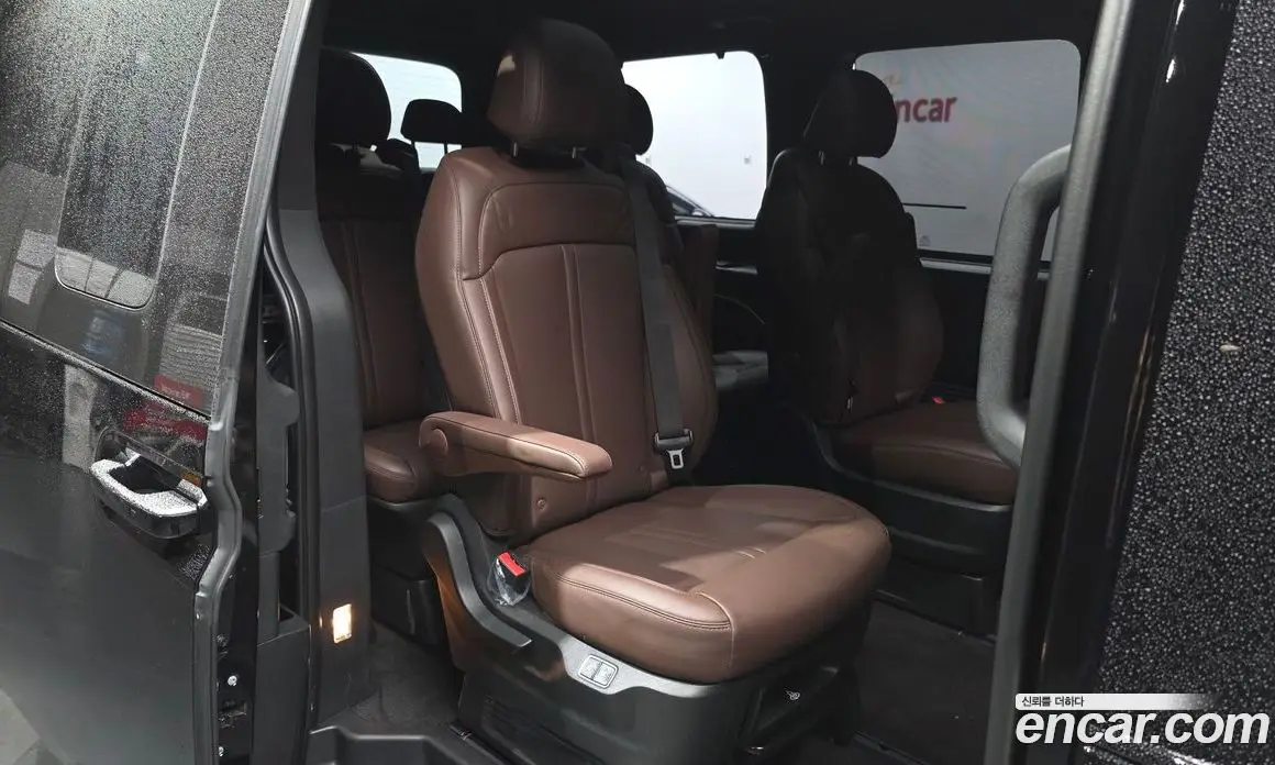 Hyundai Staria 2026 1.6 автомат (гидро), фото 18