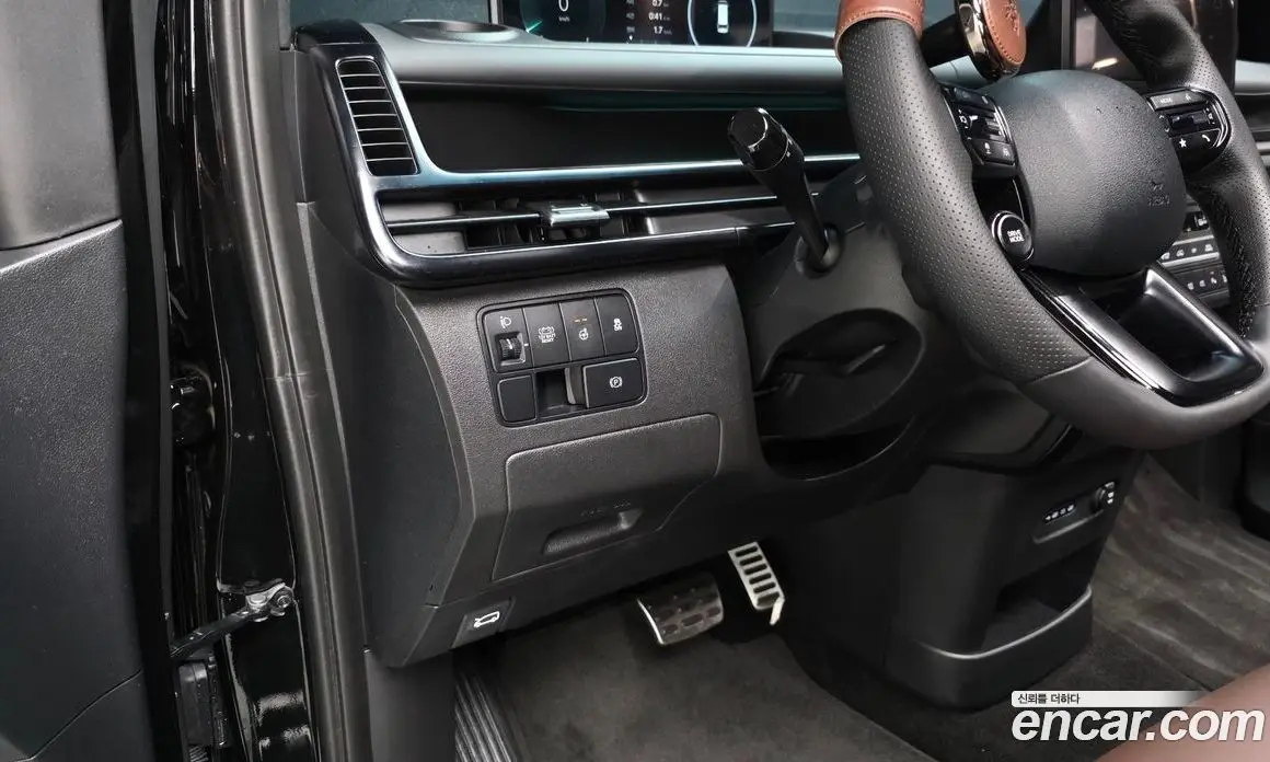 Hyundai Staria 2026 1.6 автомат (гидро), фото 19