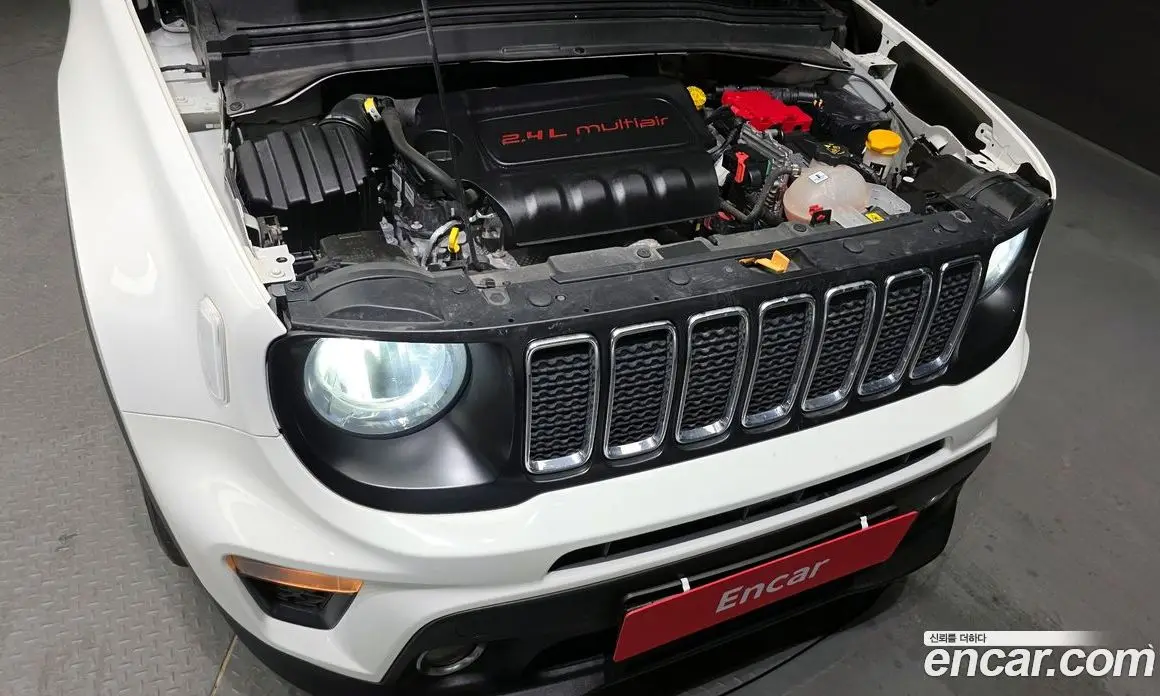 Jeep Renegade 2021 2.4 автомат (гидро), фото 6 Jeep Renegade 2021 2.4 автомат (гидро), фото 6