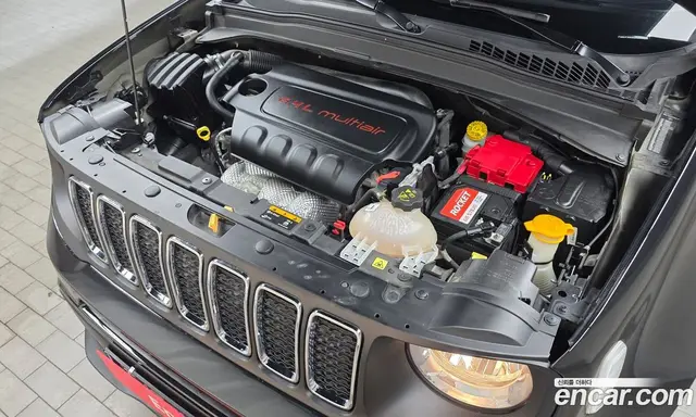 Jeep Renegade 2021 2.4 автомат (гидро), миниатюра 6