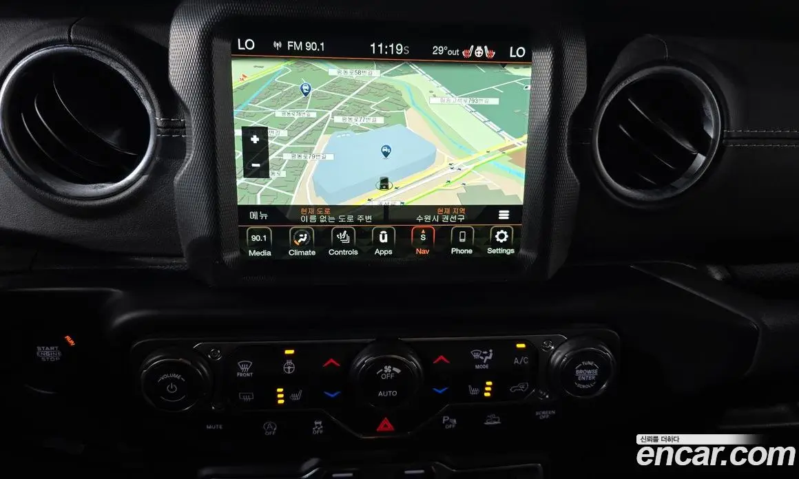 Jeep Wrangler 2022 2.0 автомат (гидро), фото 19 Jeep Wrangler 2022 2.0 автомат (гидро), фото 19