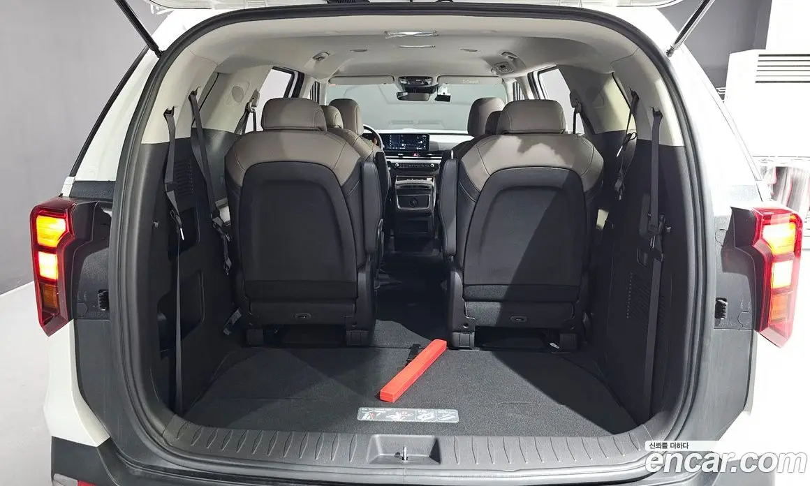 Kia Carnival 2024 2.2 автомат (гидро), фото 26 Kia Carnival 2024 2.2 автомат (гидро), фото 26