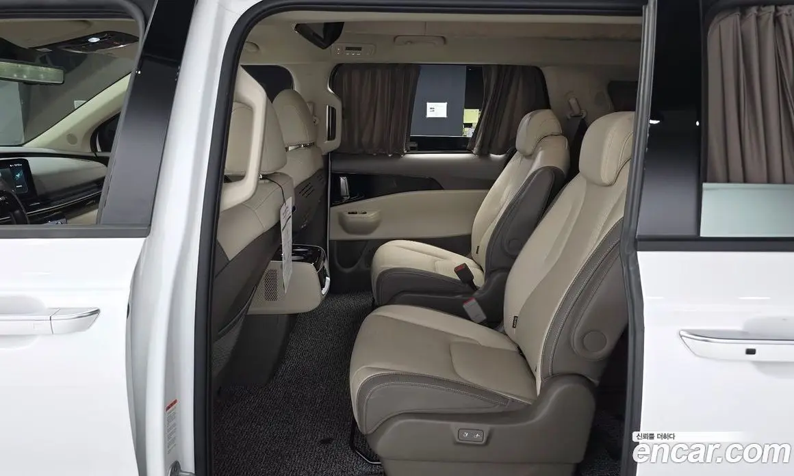 Kia Carnival 2024 1.6 автомат (гидро), фото 17 Kia Carnival 2024 1.6 автомат (гидро), фото 17