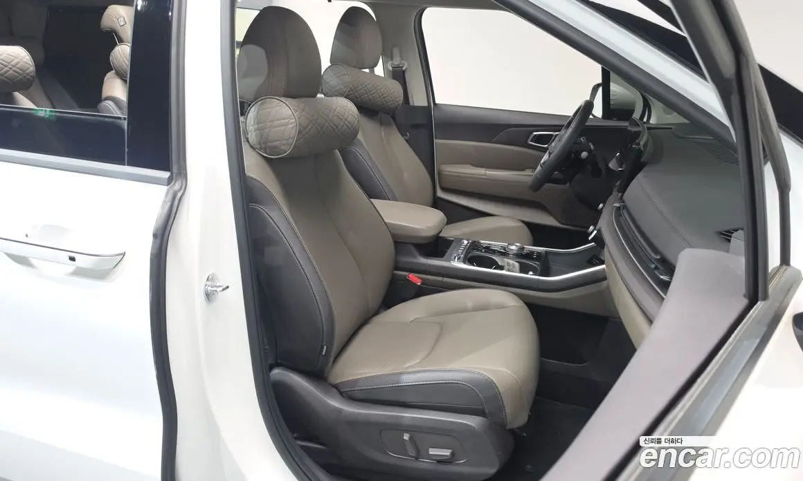 Kia Carnival 2025 3.5 автомат (гидро), фото 15 Kia Carnival 2025 3.5 автомат (гидро), фото 15