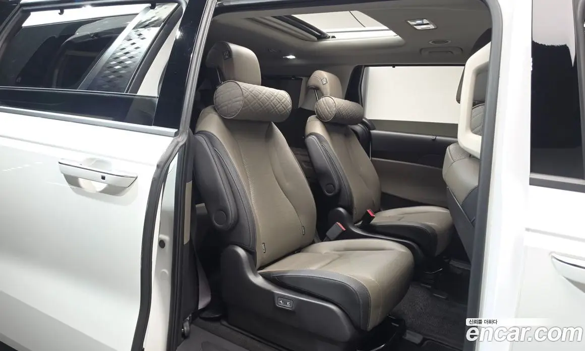 Kia Carnival 2025 3.5 автомат (гидро), фото 16 Kia Carnival 2025 3.5 автомат (гидро), фото 16