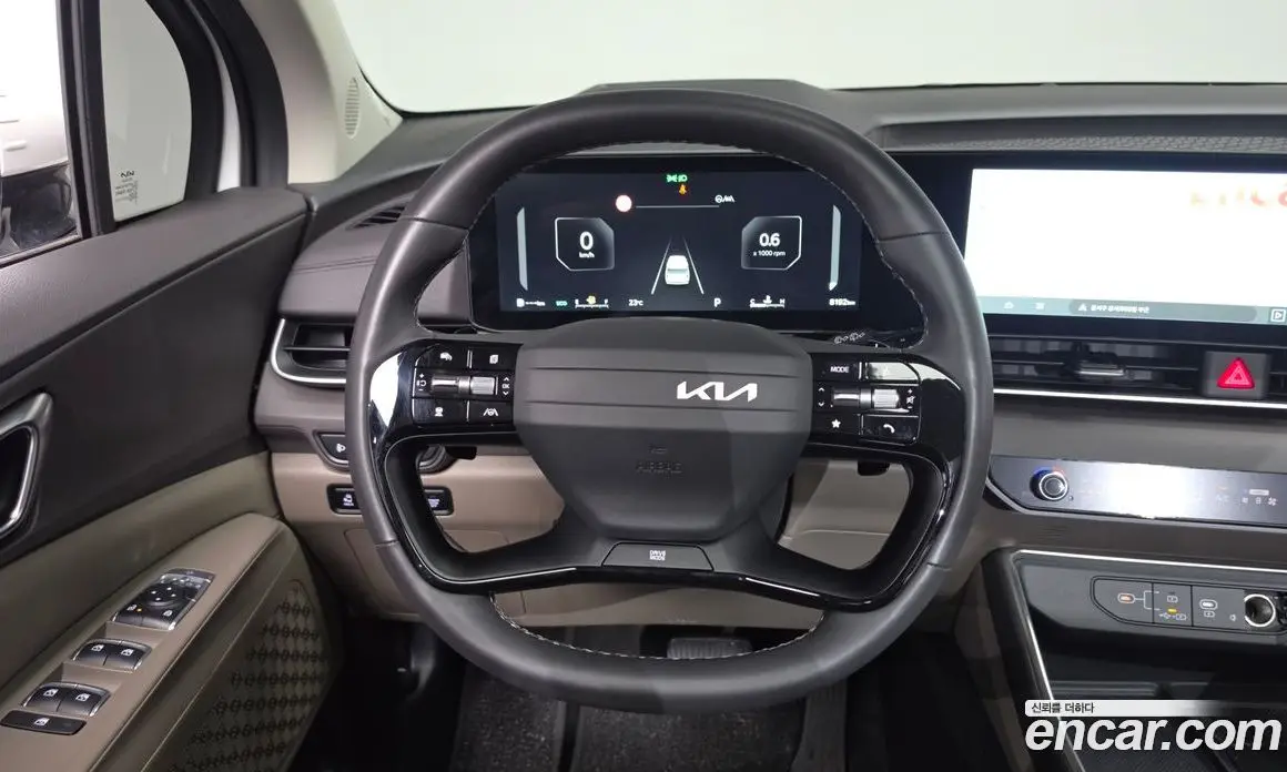 Kia Carnival 2025 3.5 автомат (гидро), фото 18 Kia Carnival 2025 3.5 автомат (гидро), фото 18