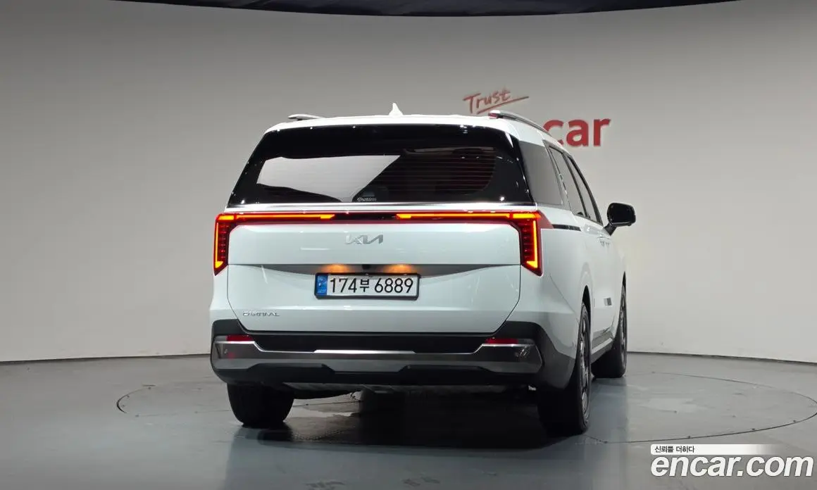 Kia Carnival 2025 3.5 автомат (гидро), фото 3 Kia Carnival 2025 3.5 автомат (гидро), фото 3