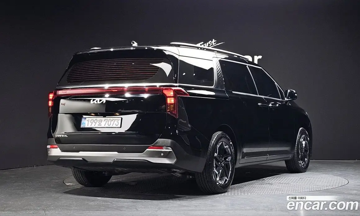 Kia Carnival 2025 2.2 автомат (гидро), фото 2 Kia Carnival 2025 2.2 автомат (гидро), фото 2