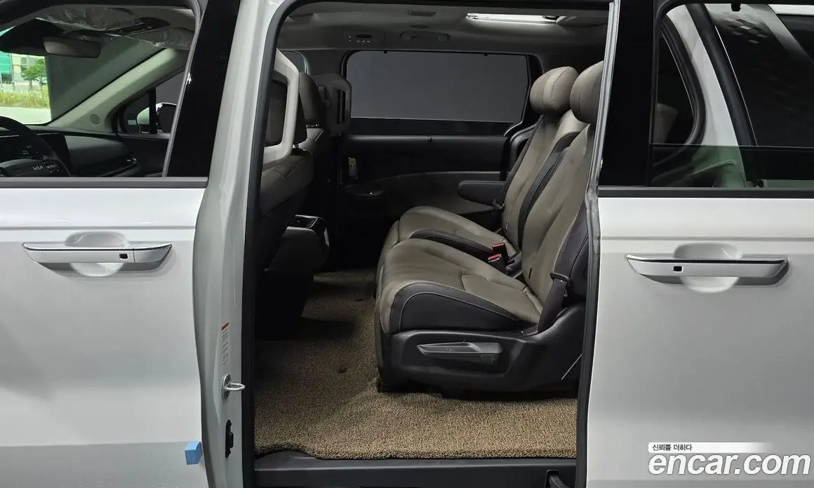 Kia Carnival 2025 3.5 автомат (гидро), фото 16 Kia Carnival 2025 3.5 автомат (гидро), фото 16