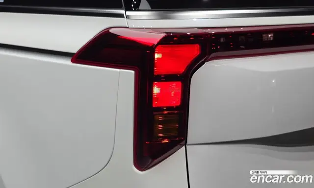 Kia Carnival 2025 3.5 автомат (гидро), миниатюра 9 Kia Carnival 2025 3.5 автомат (гидро), миниатюра 9