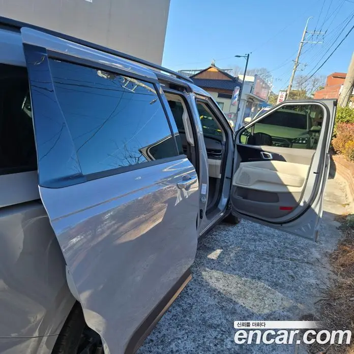 Kia Carnival 2025 2.2 автомат (гидро), фото 10 Kia Carnival 2025 2.2 автомат (гидро), фото 10