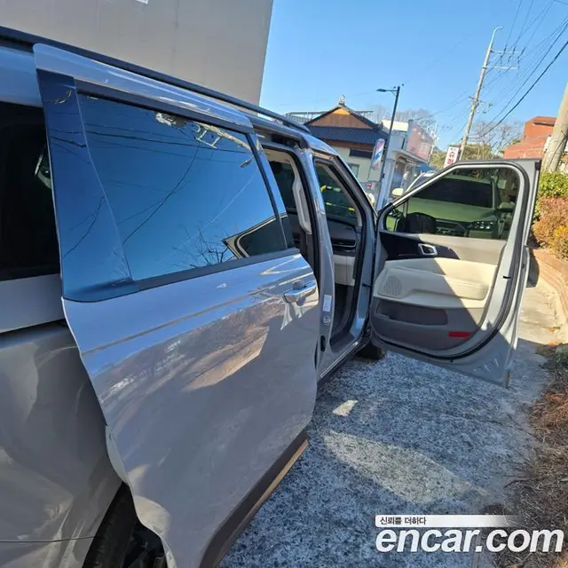 Kia Carnival 2025 2.2 автомат (гидро), миниатюра 10 Kia Carnival 2025 2.2 автомат (гидро), миниатюра 10