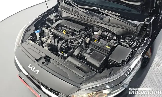 Kia K3 2023 1.6 автомат (гидро), миниатюра 6 Kia K3 2023 1.6 автомат (гидро), миниатюра 6