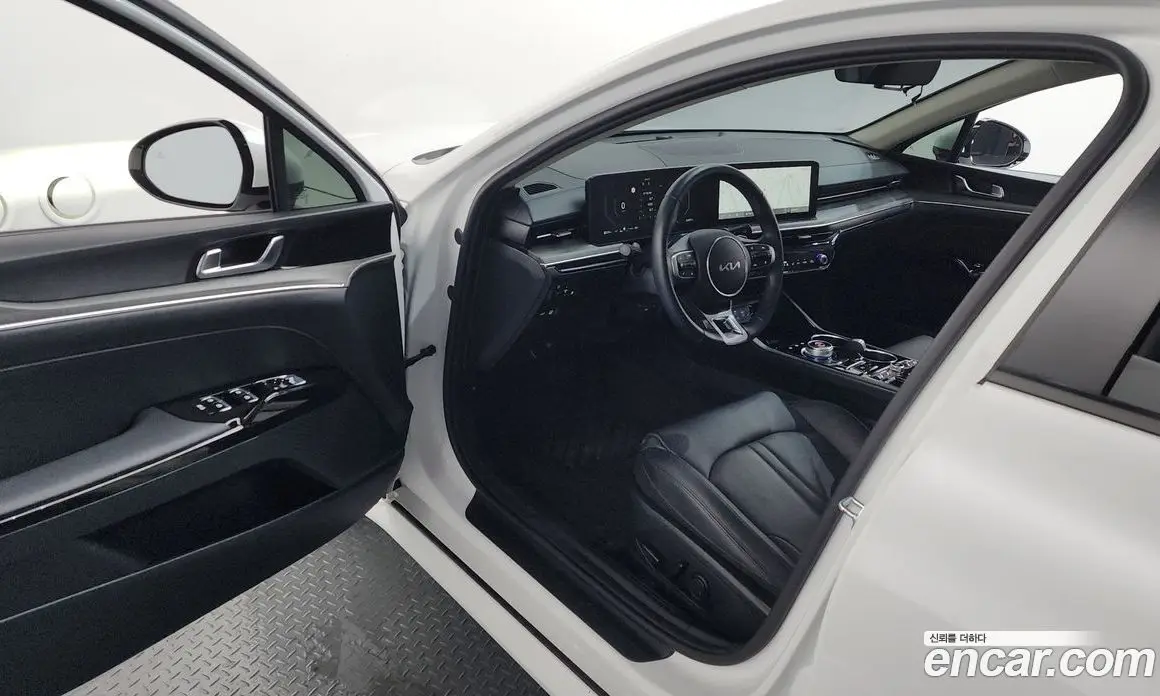 Kia K5 (Optima) 2024 2.0 автомат (гидро), фото 13