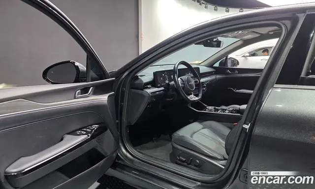 Kia K5 (Optima) 2024 1.6 автомат (гидро), миниатюра 10 Kia K5 (Optima) 2024 1.6 автомат (гидро), миниатюра 10