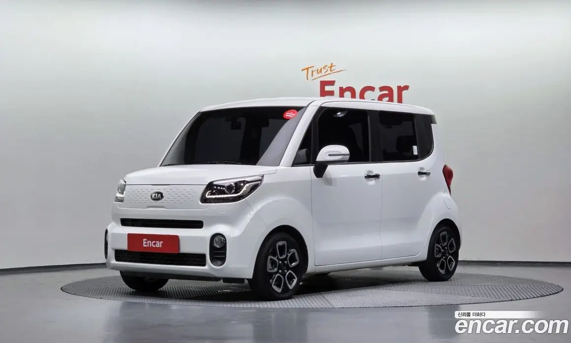 Kia Ray 2021 1.0 автомат (гидро), фото 1 Kia Ray 2021 1.0 автомат (гидро), фото 1