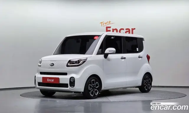 Kia Ray 2021 1.0 автомат (гидро), миниатюра 1 Kia Ray 2021 1.0 автомат (гидро), миниатюра 1