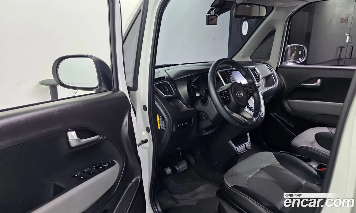 Kia Ray 2021 1.0 автомат (гидро), фото 10 Kia Ray 2021 1.0 автомат (гидро), фото 10