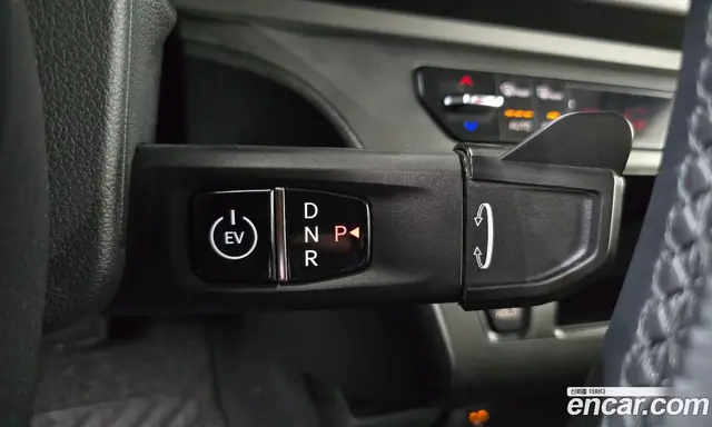 Kia Ray 2024 0.1 автомат (гидро), миниатюра 12