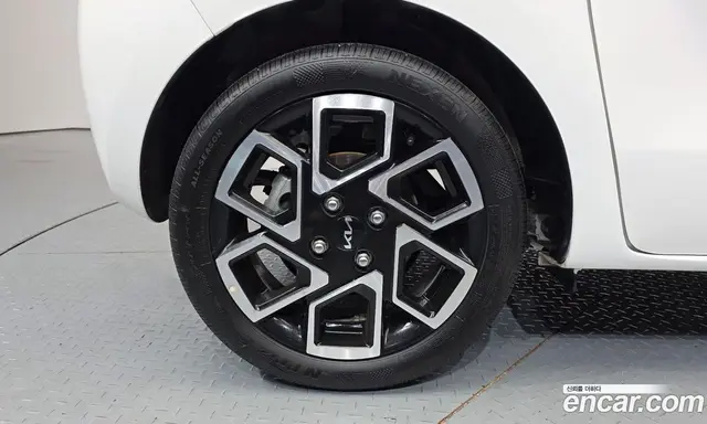 Kia Ray 2024 1.0 автомат (гидро), миниатюра 7 Kia Ray 2024 1.0 автомат (гидро), миниатюра 7
