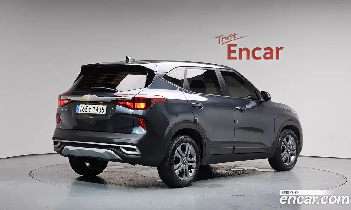 Kia Seltos 2022 1.6 автомат (гидро), фото 1 Kia Seltos 2022 1.6 автомат (гидро), фото 1