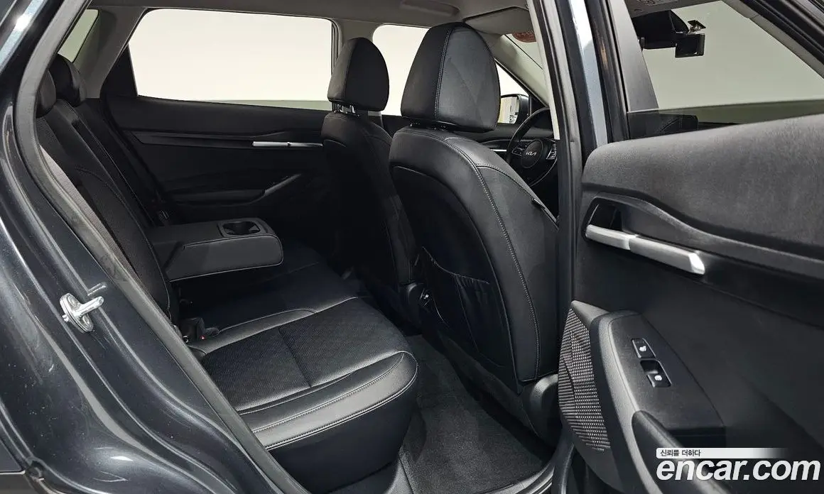 Kia Seltos 2022 1.6 автомат (гидро), фото 16 Kia Seltos 2022 1.6 автомат (гидро), фото 16