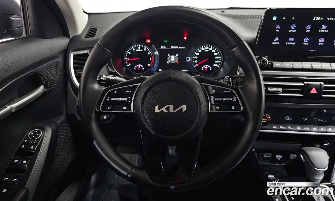 Kia Seltos 2022 1.6 автомат (гидро), фото 18 Kia Seltos 2022 1.6 автомат (гидро), фото 18