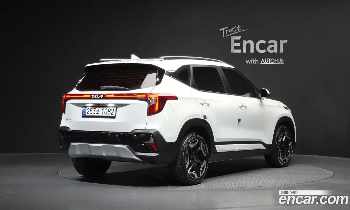Kia Seltos 2024 1.6 автомат (гидро), фото 2 Kia Seltos 2024 1.6 автомат (гидро), фото 2