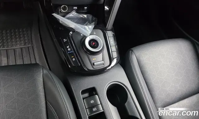 Kia Seltos 2024 1.6 автомат (гидро), миниатюра 12