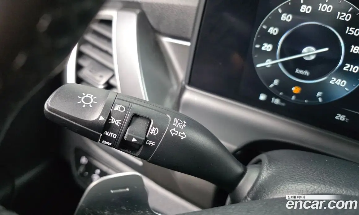 Kia Seltos 2024 1.6 автомат (гидро), фото 27 Kia Seltos 2024 1.6 автомат (гидро), фото 27