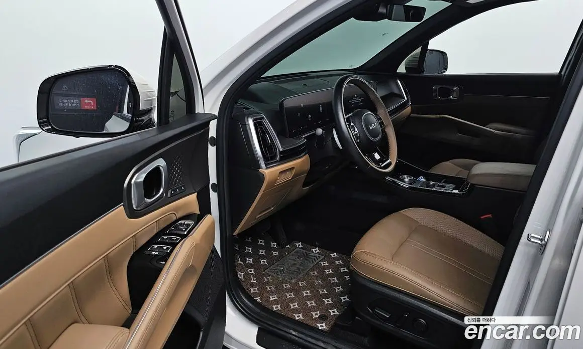 Kia Sorento 2023 1.6 автомат (гидро), фото 10 Kia Sorento 2023 1.6 автомат (гидро), фото 10