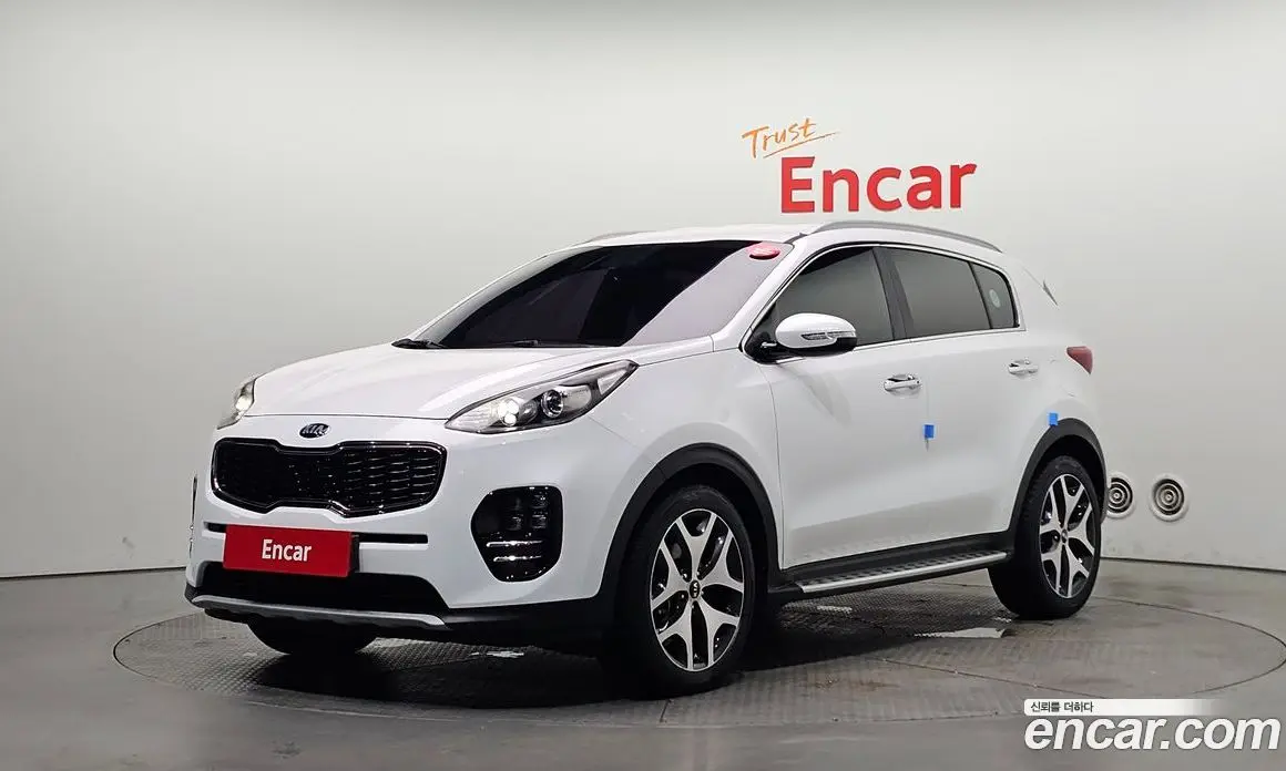 Kia Sportage 2017 2.0 автомат (гидро), фото 1 Kia Sportage 2017 2.0 автомат (гидро), фото 1