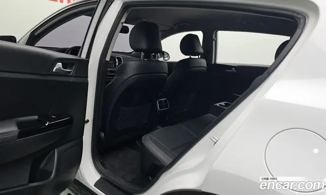 Kia Sportage 2017 2.0 автомат (гидро), миниатюра 11 Kia Sportage 2017 2.0 автомат (гидро), миниатюра 11