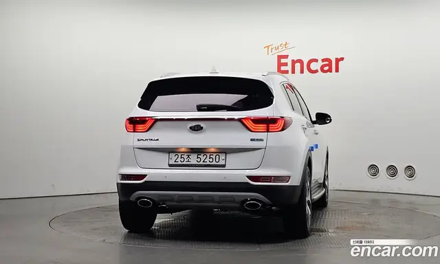 Kia Sportage 2017 2.0 автомат (гидро), миниатюра 4 Kia Sportage 2017 2.0 автомат (гидро), миниатюра 4