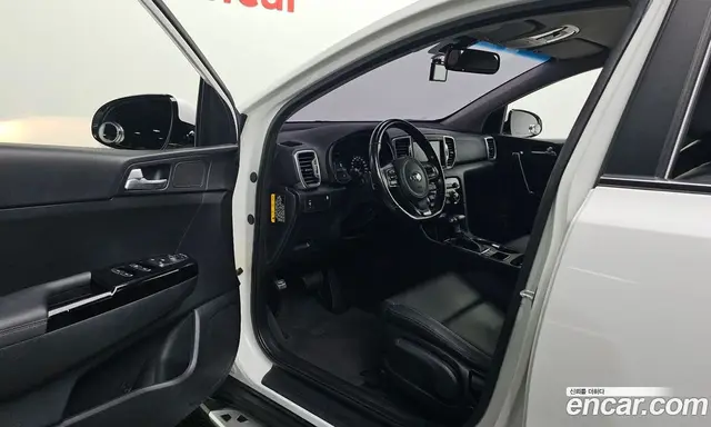 Kia Sportage 2017 2.0 автомат (гидро), миниатюра 10 Kia Sportage 2017 2.0 автомат (гидро), миниатюра 10